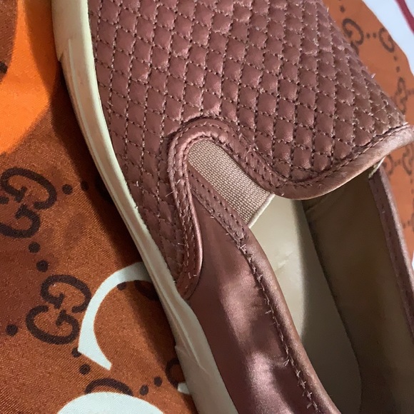 Pink call it spring shoe… - Picture 12 of 17